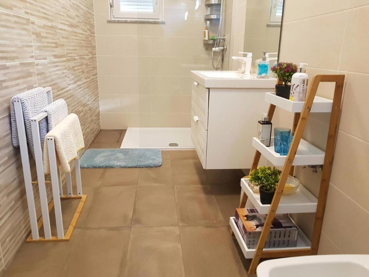 Apartments & Room Danijel Pinezići المظهر الخارجي الصورة