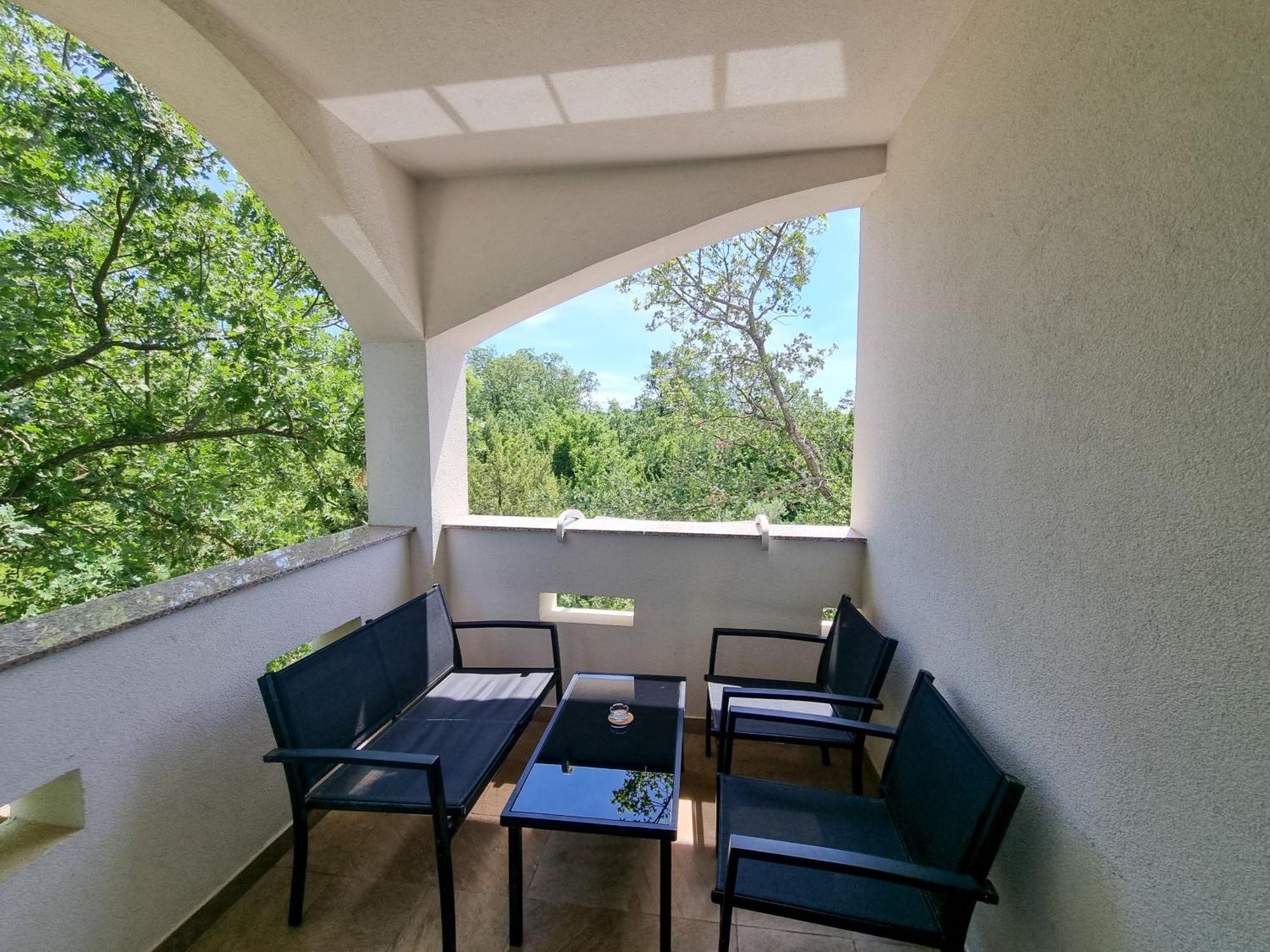 Apartments & Room Danijel Pinezići المظهر الخارجي الصورة